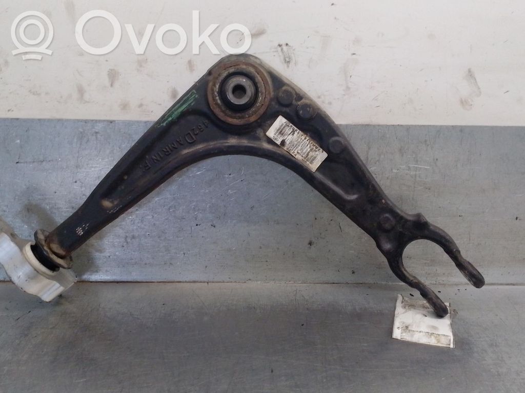Peugeot 407 Wahacz przedni