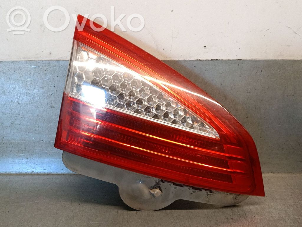 Ford Mondeo Mk III Lampa tylna 