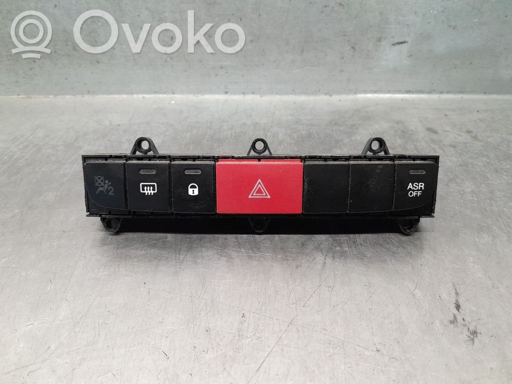 Peugeot Boxer Botón interruptor de luz de peligro