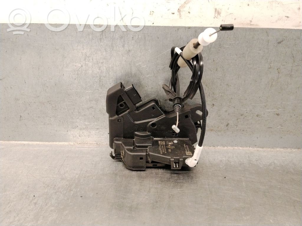 Citroen C4 Aircross Zamek drzwi przednich 