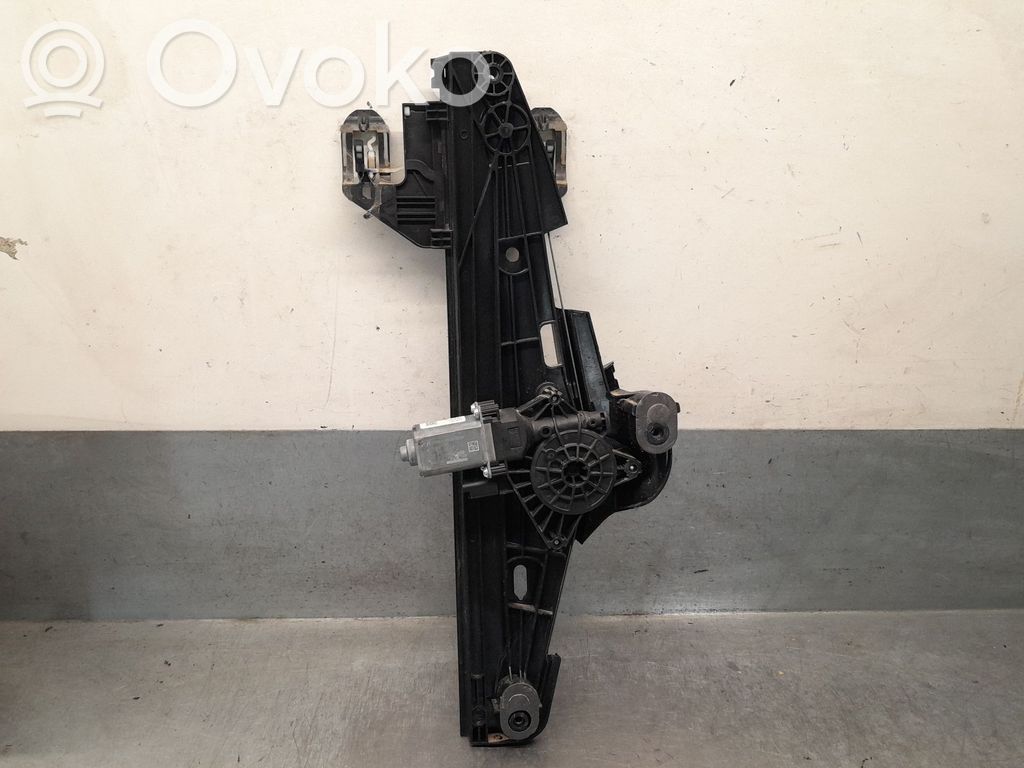 Peugeot 308 Macara geam spate fără motor 