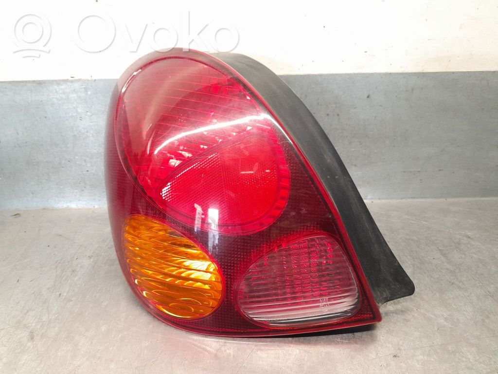 Toyota Corolla Verso E110 Rear/tail lights