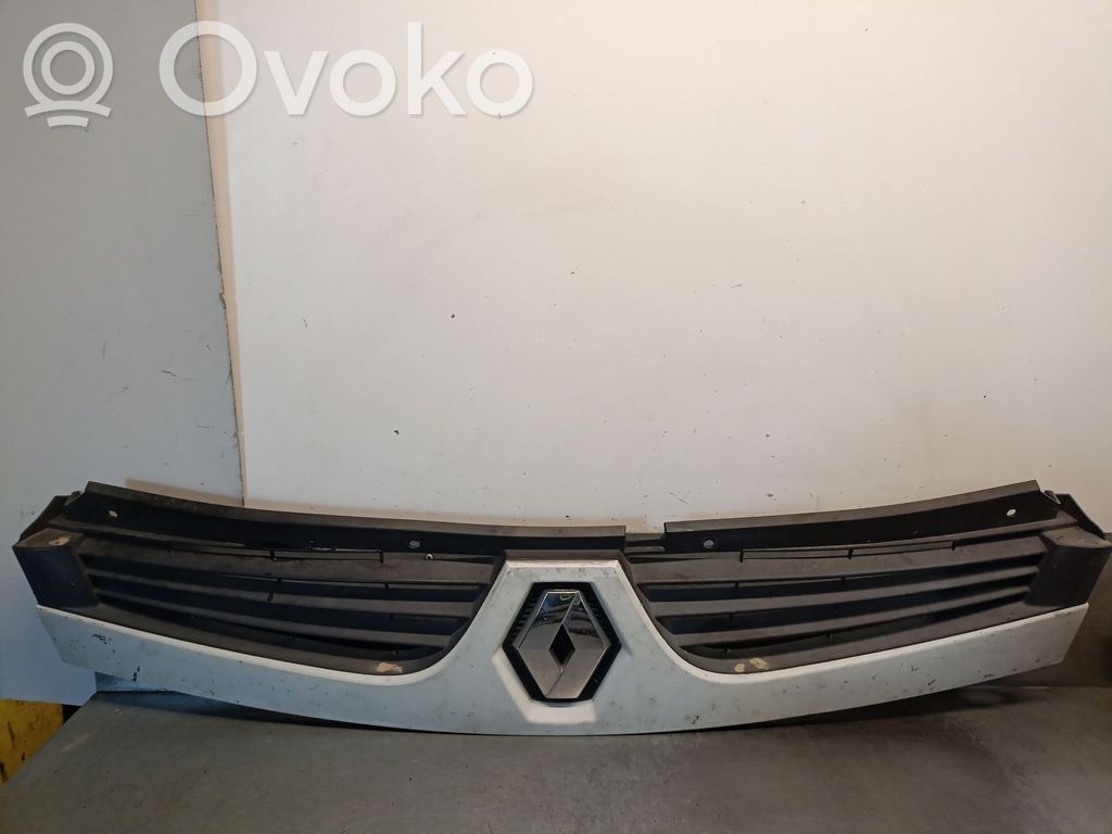 Renault Master II Etusäleikkö 