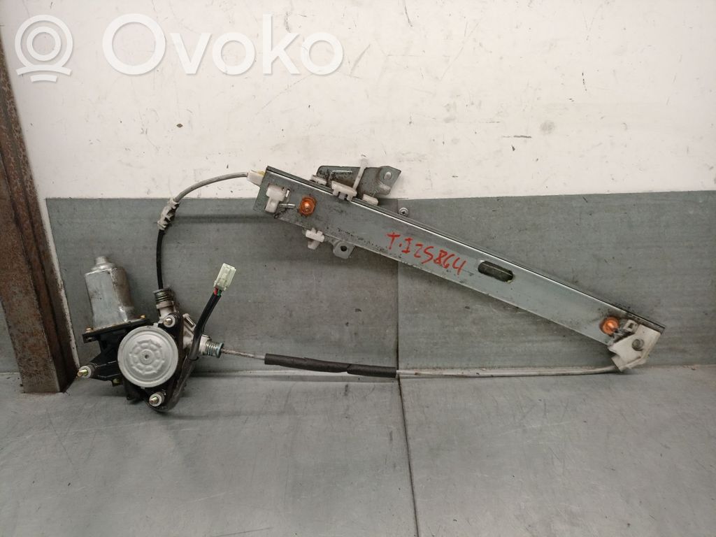 Mazda MPV II LW Macara geam spate fără motor