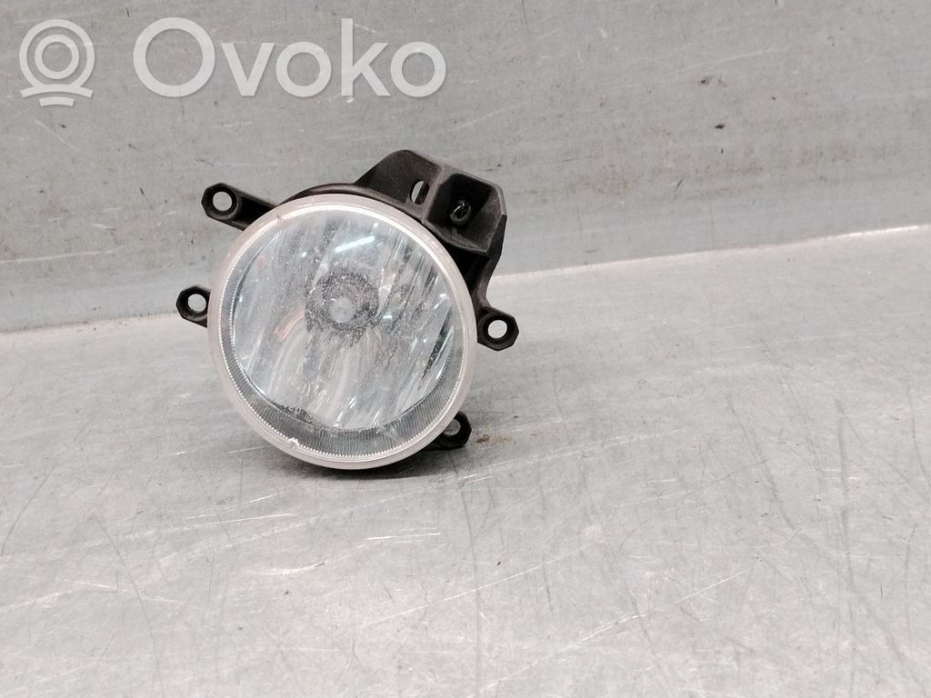 Toyota Auris E180 Передняя противотуманная фара 
