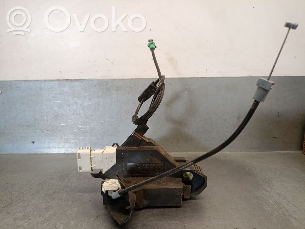 Citroen C4 Aircross Etuoven lukko