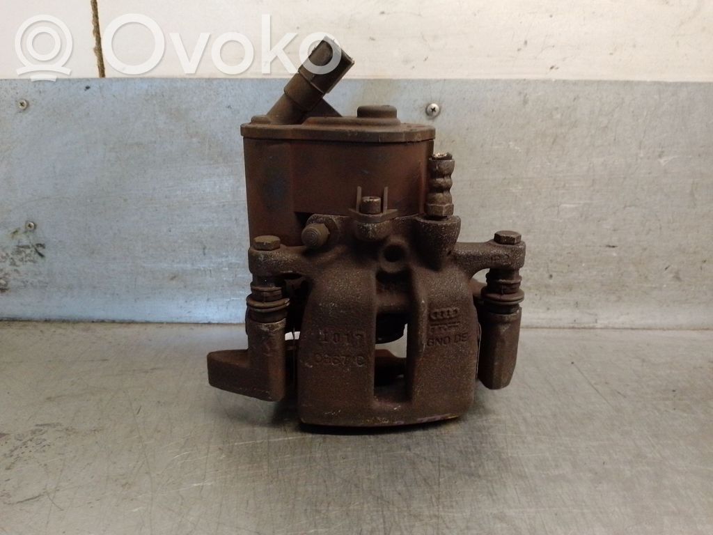 Audi A6 S6 C6 4F Galinis suportas 