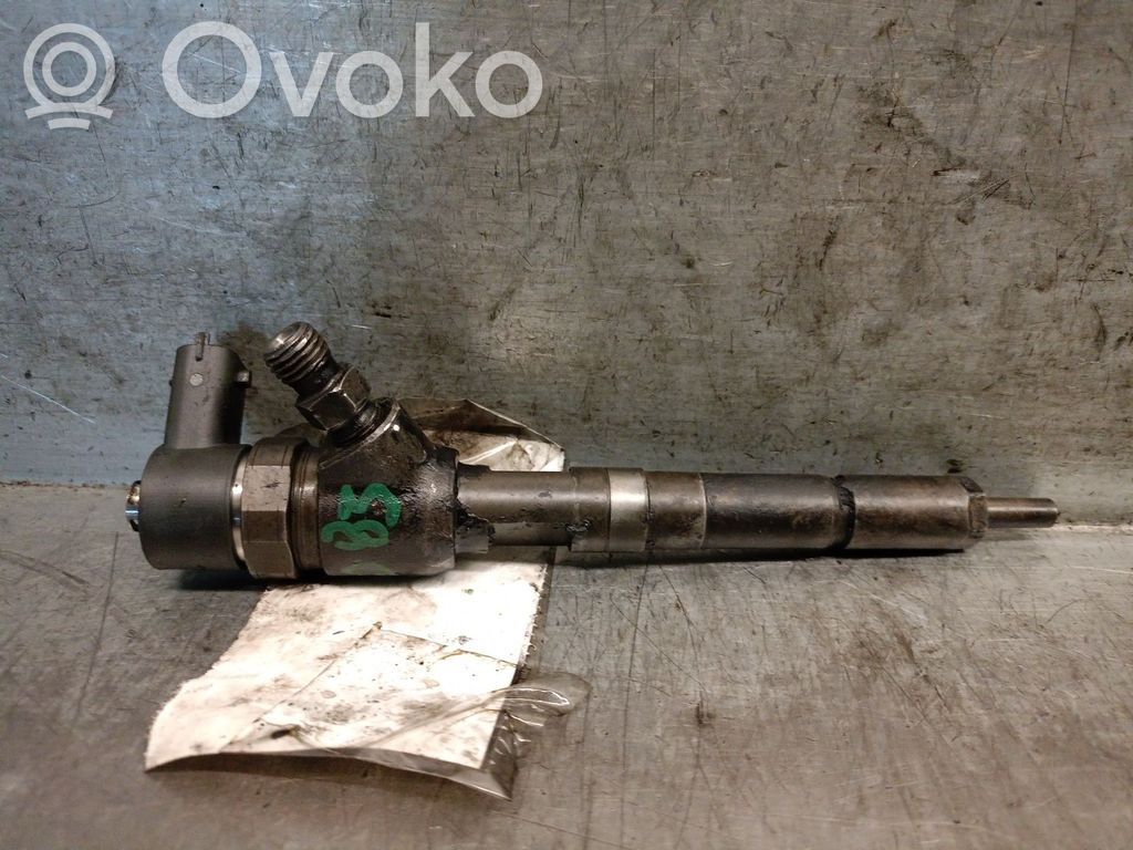 Opel Corsa D Fuel injector 