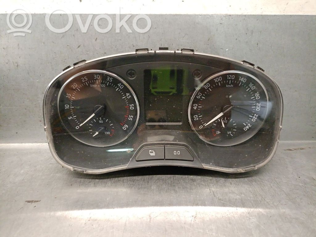 Skoda Rapid (NH) Licznik / Prędkościomierz 