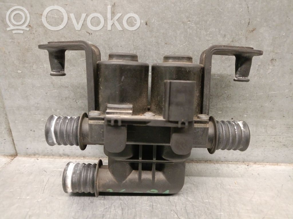 BMW 5 E60 E61 Zawór sterujący płynu chłodzącego 