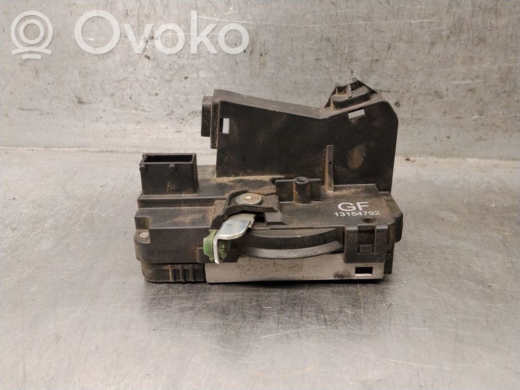 Opel Combo C Замок передней двери 