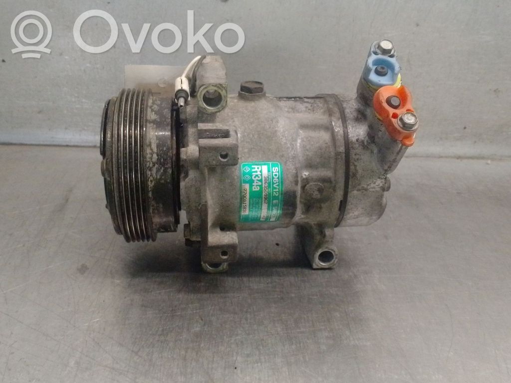 Renault Clio II Ilmastointilaitteen kompressorin pumppu (A/C) 