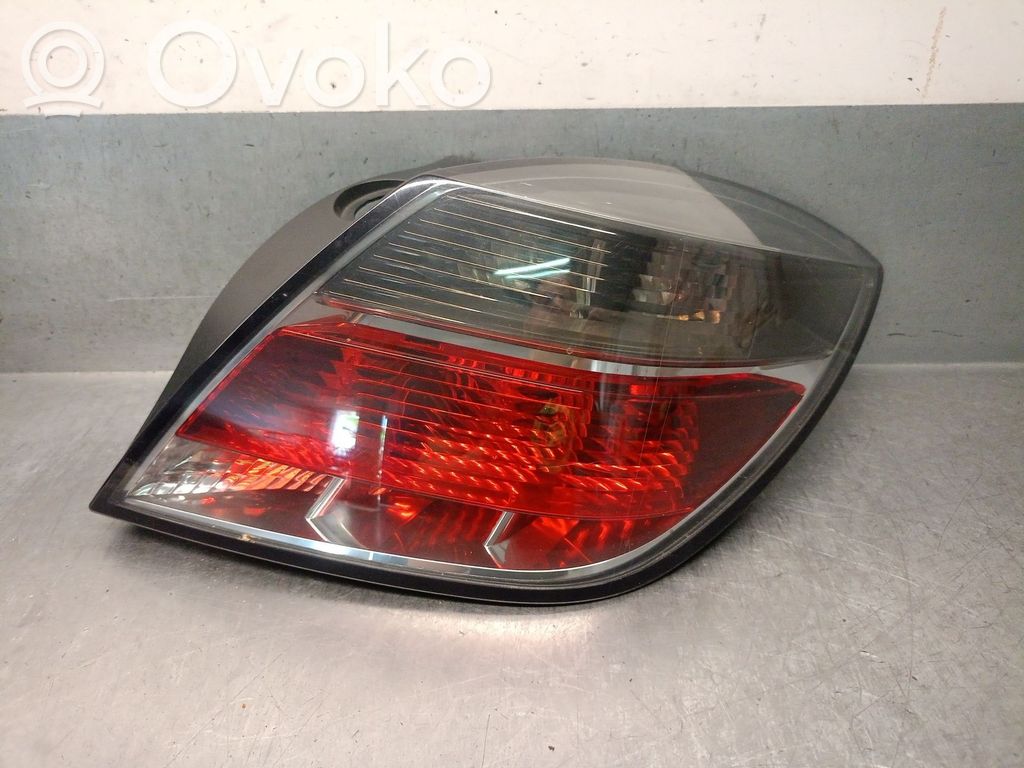 Opel Astra G Lampa tylna 