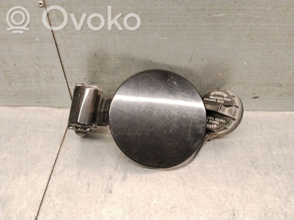 KIA Rio Tankdeckel Tankklappe 