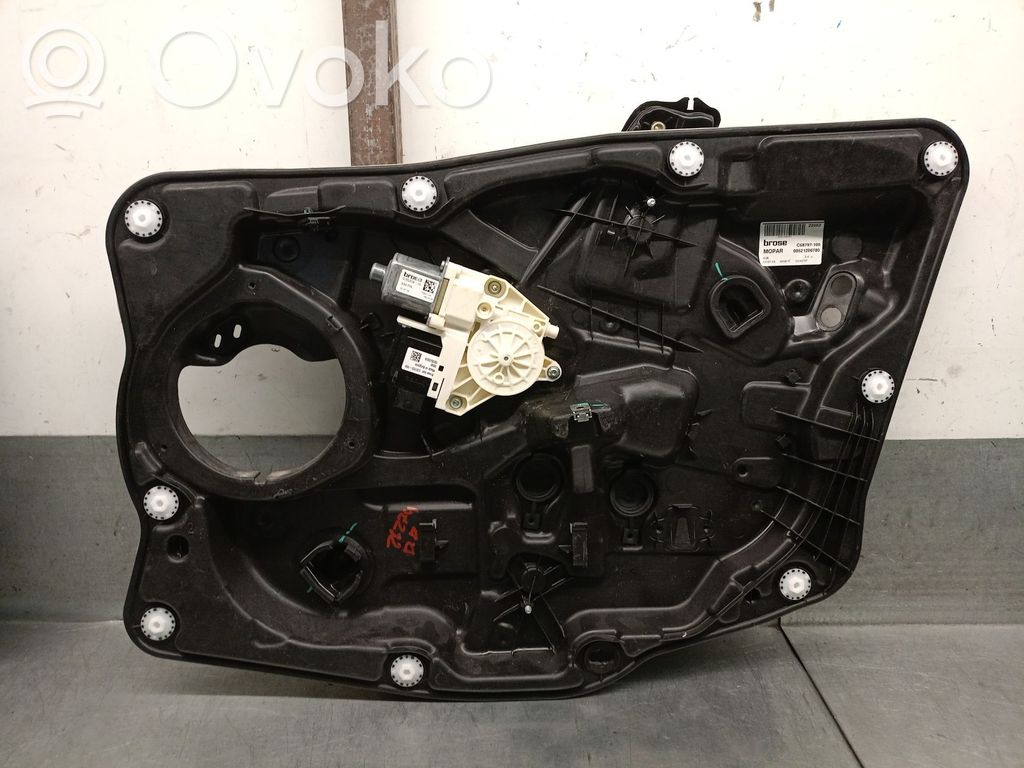 Fiat 500X Podnośnik szyby drzwi z silniczkiem 