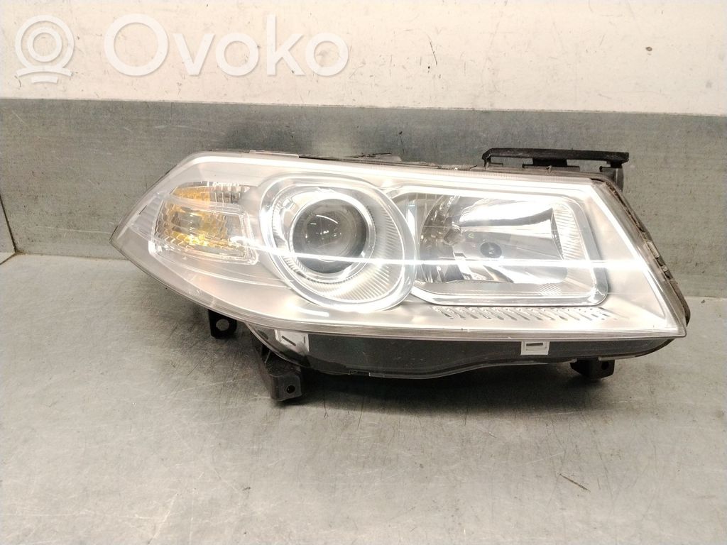 Renault Megane II Phare frontale 
