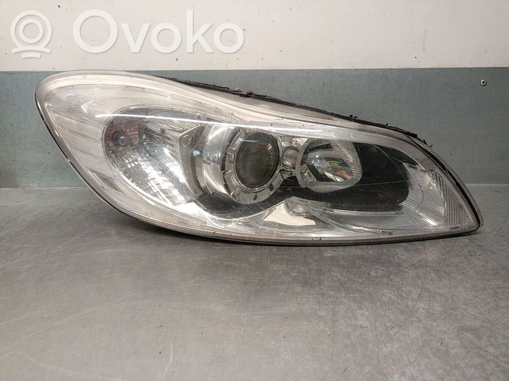 Volvo C30 Scheinwerfer