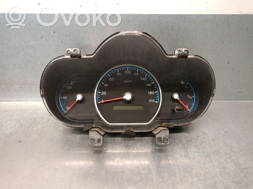 Hyundai i10 Geschwindigkeitsmesser Cockpit 
