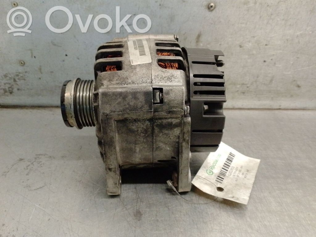 Audi A6 S6 C5 4B Ģenerators 
