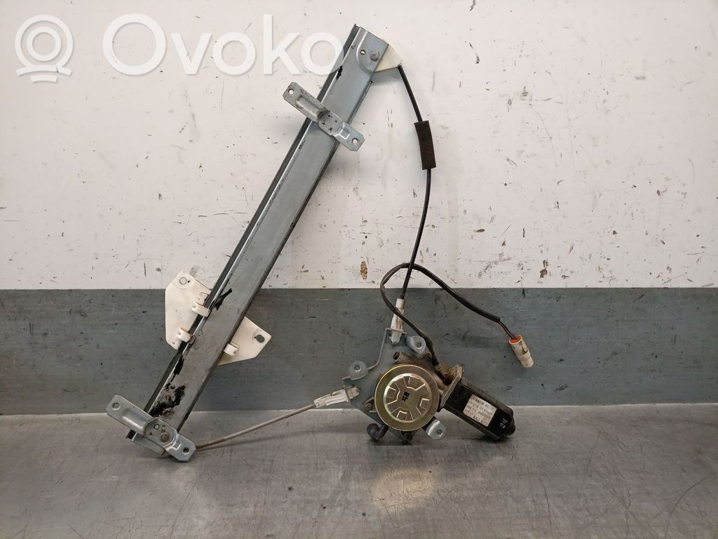 Hyundai Lantra I Front door manual window regulator 