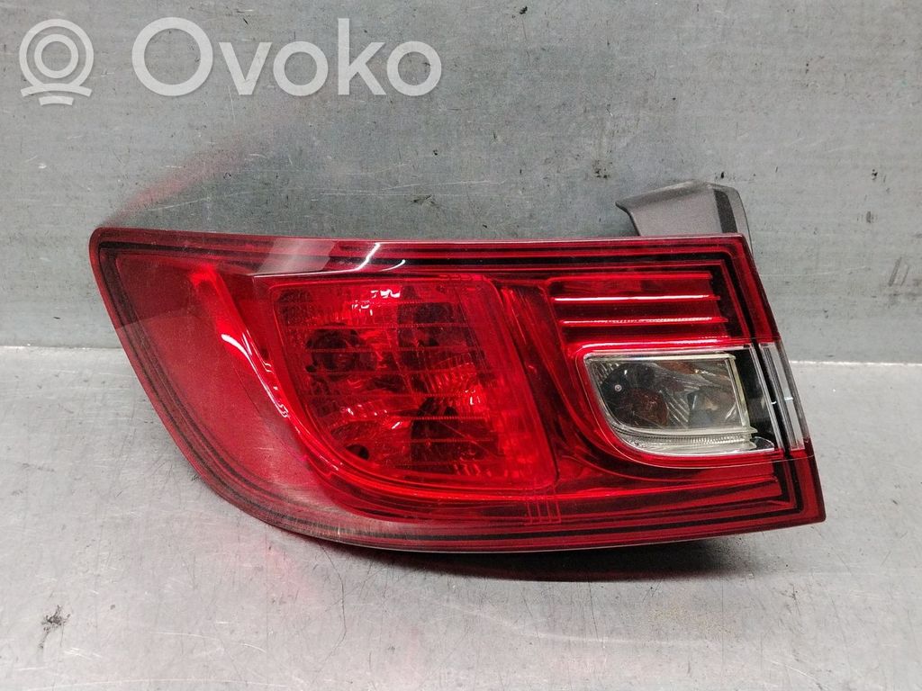 Renault Clio IV Lampa tylna