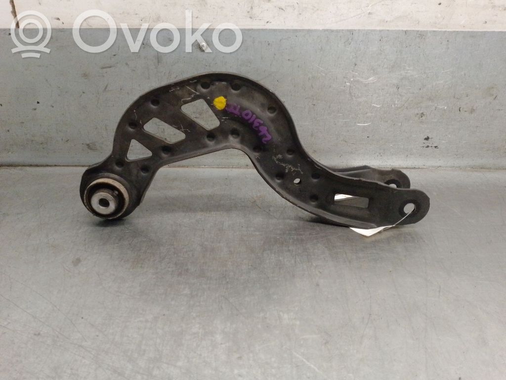 Infiniti QX30 Querlenker hinten