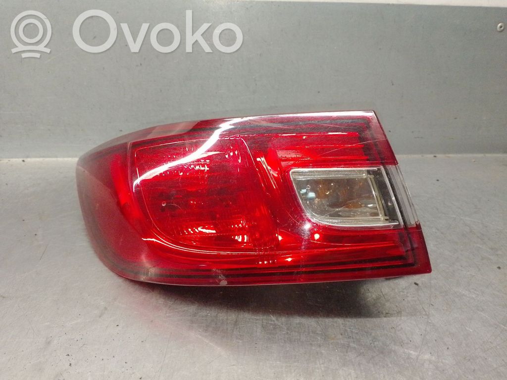 Renault Clio IV Lampa tylna