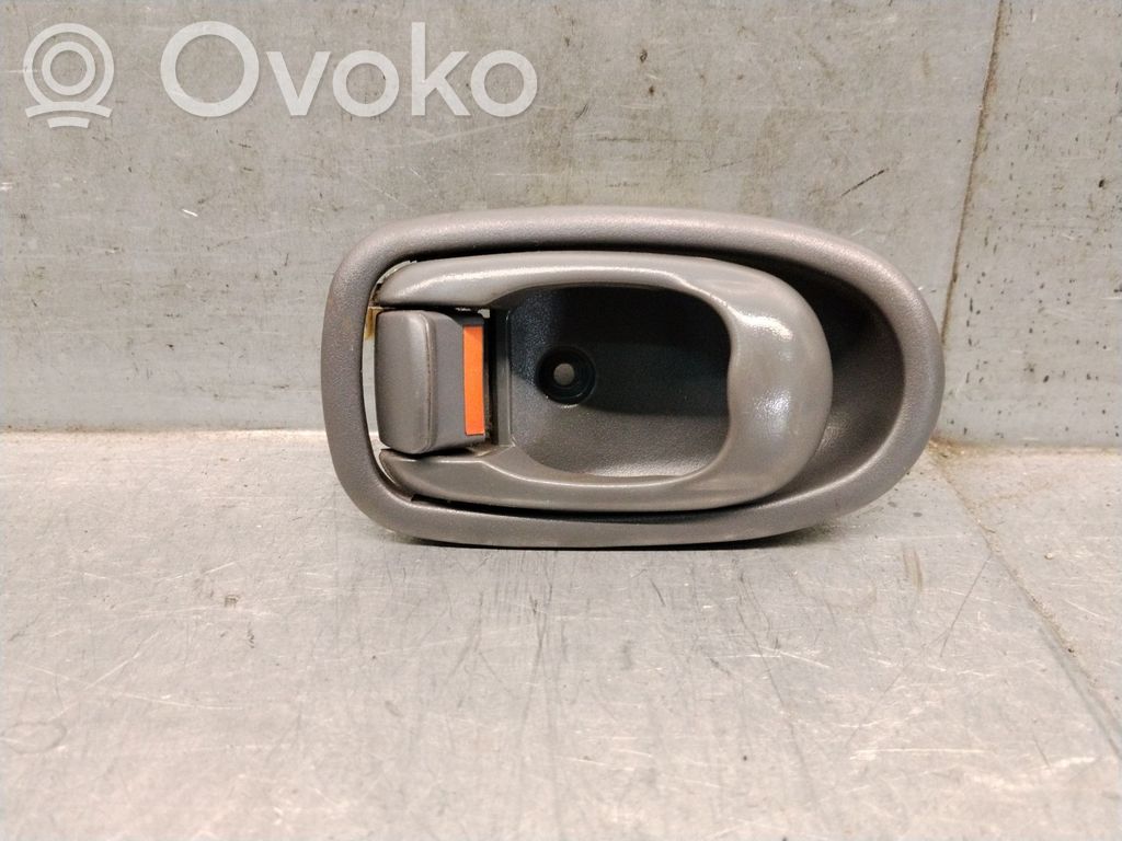 KIA Shuma Mâner interior ușă față 