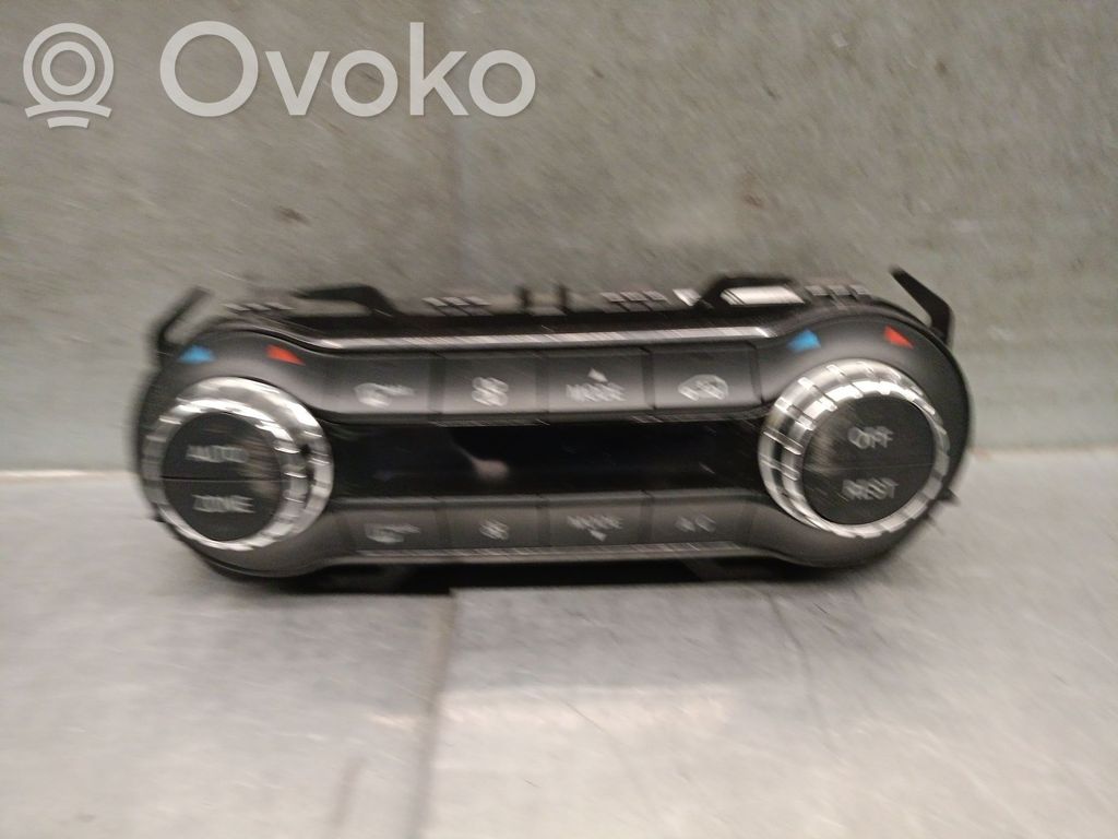 Mercedes-Benz GLA W156 X156 Oro kondicionieriaus/ klimato/ pečiuko valdymo blokas (salone) 