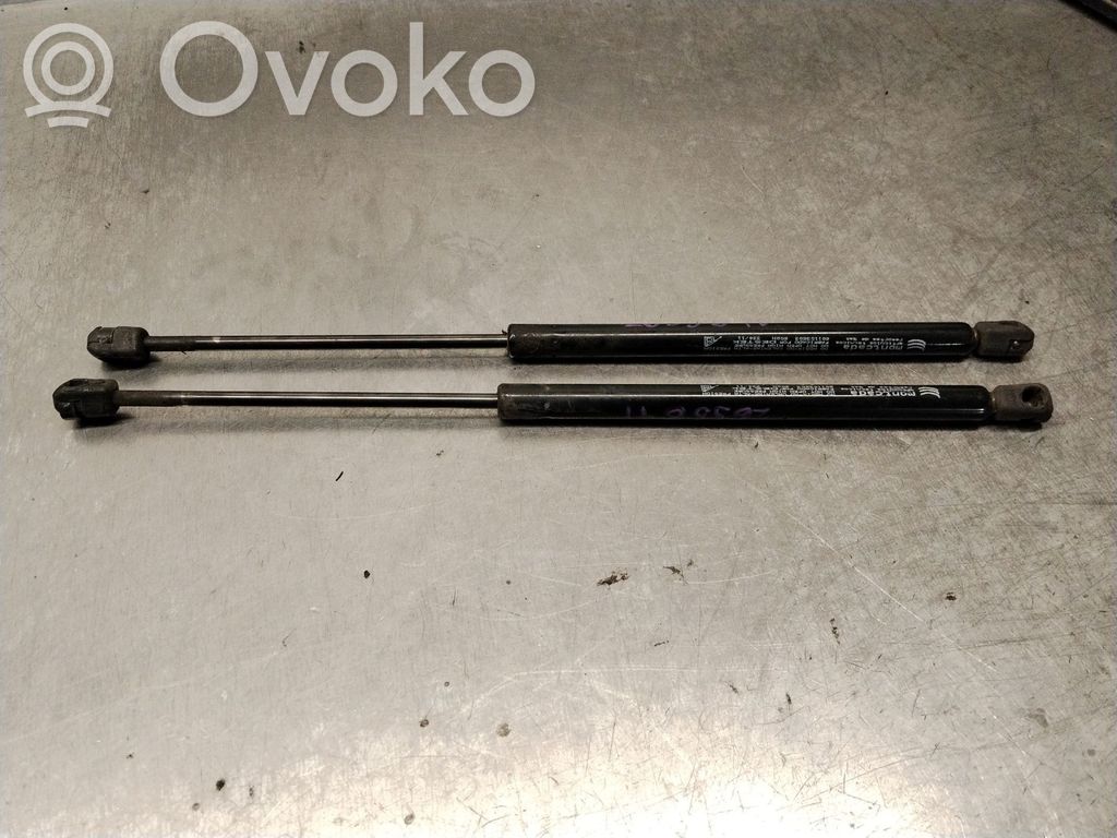 Opel Vectra B Amortyzator klapy tylnej bagażnika 