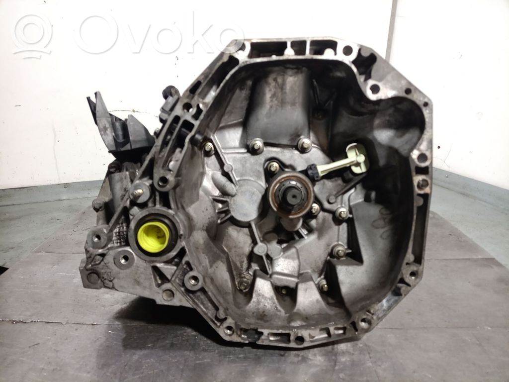 Renault Clio III 5 Gang Schaltgetriebe 