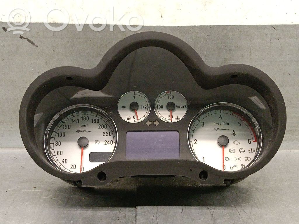 Alfa Romeo 147 Nopeusmittari (mittaristo) 