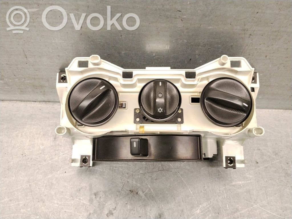 Fiat Punto Evo Ilmastoinnin ohjainlaite/moduuli 