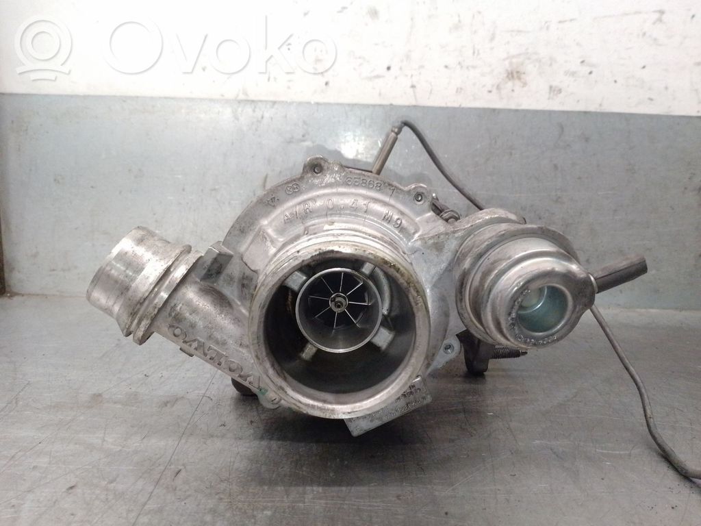 Volvo V40 Turboahdin 