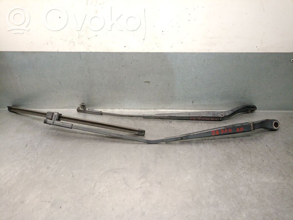 Mazda 3 I Wischerarm vorne 