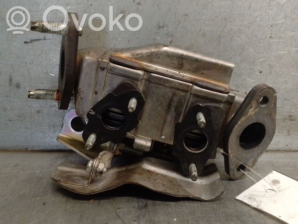 Nissan Qashqai Răcitor supapă EGR 