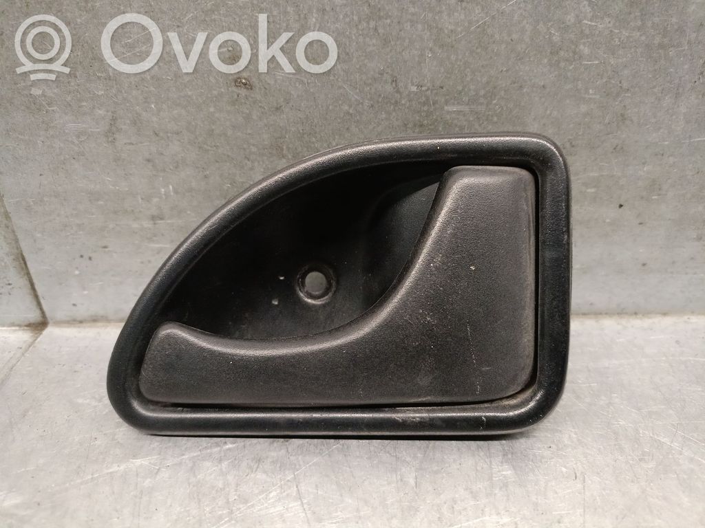 Renault Kangoo I Manecilla interna puerta delantera 