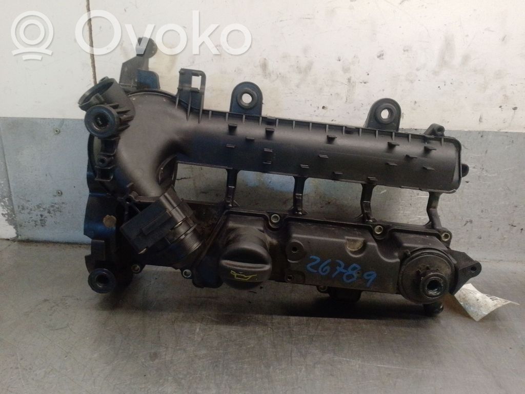 Peugeot 206 Клапанная крышка 