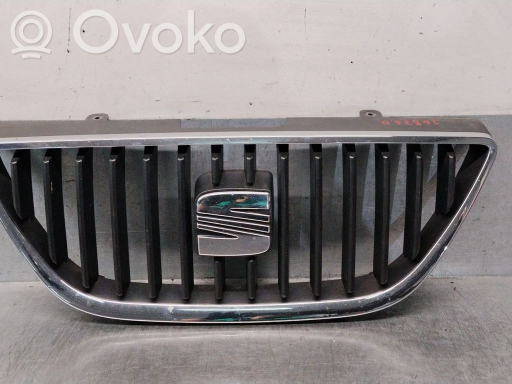 Seat Ibiza IV (6J,6P) Atrapa chłodnicy / Grill