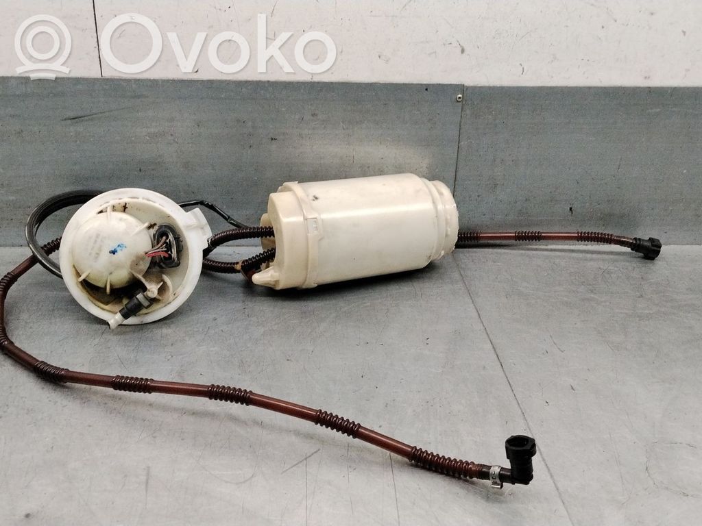 Volkswagen Touareg I Kraftstoffpumpe im Tank 
