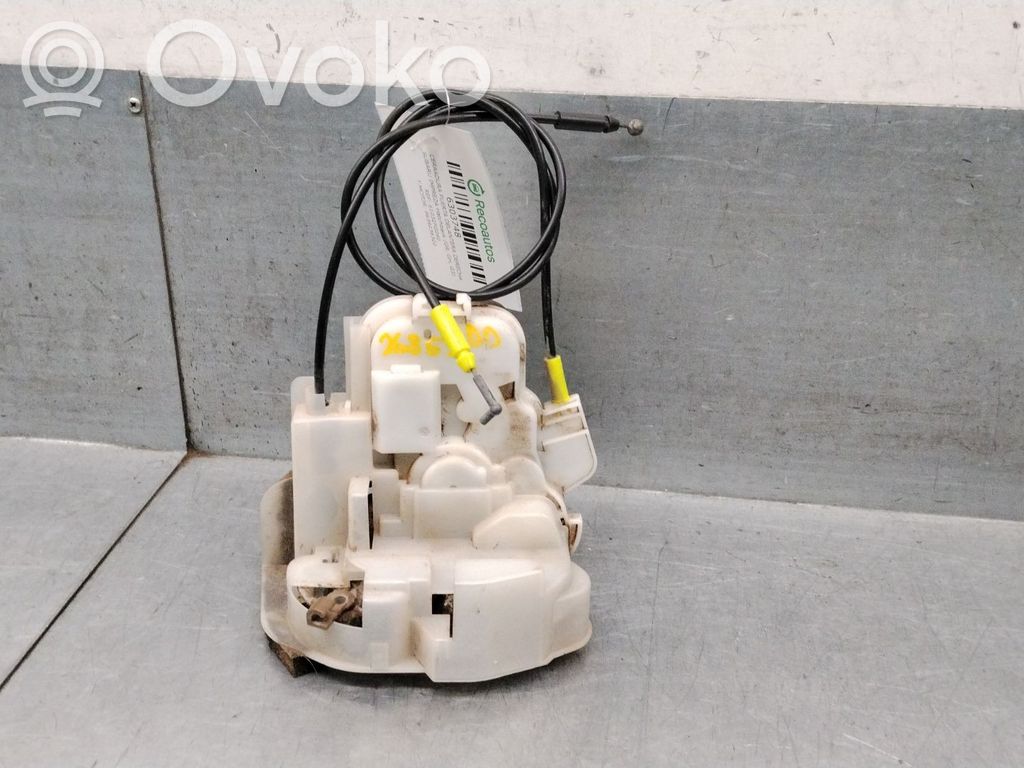 Subaru Impreza III Etuoven lukko 