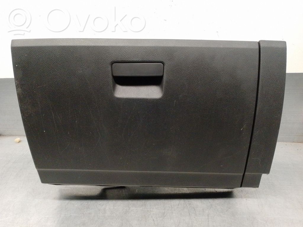 Seat Ibiza V (KJ) Handschuhfach 