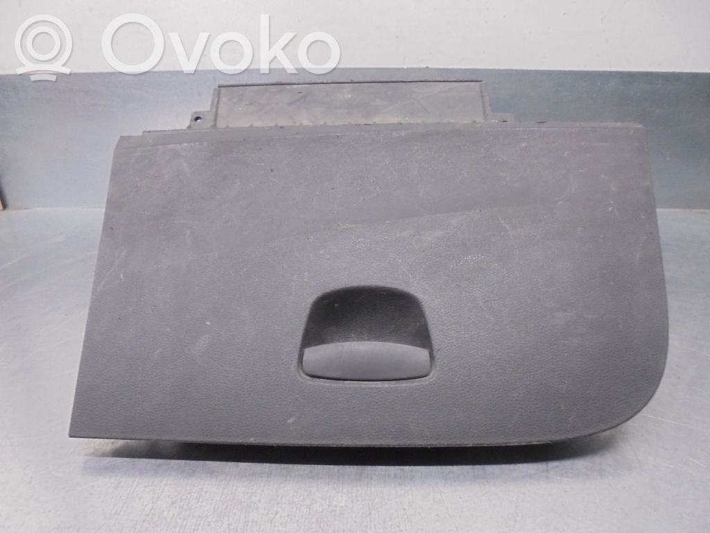 Seat Ibiza IV (6J,6P) Hansikaslokero 