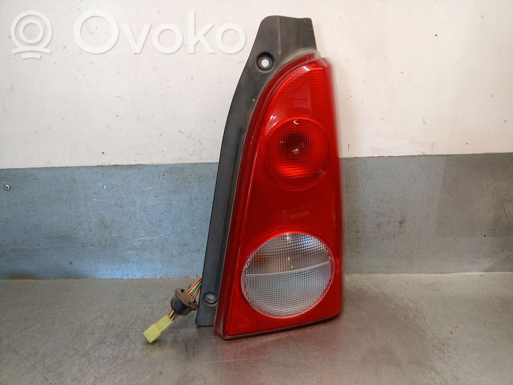 Opel Agila A Lampa tylna