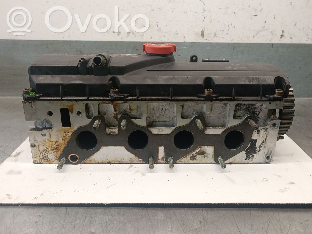 Renault 19 Engine head 
