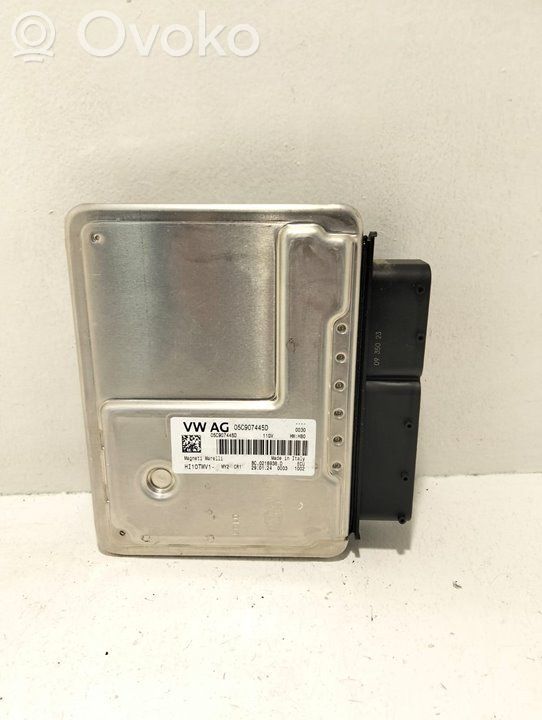 Skoda Fabia Mk4 (6VA) Engine control unit/module 