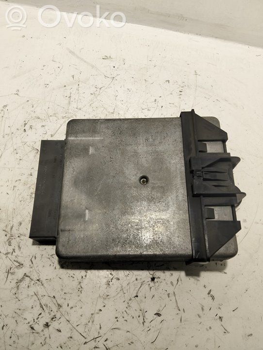 Ford Mondeo Mk III Engine control unit/module 