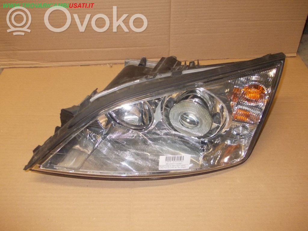 Ford Focus Headlight/headlamp 
