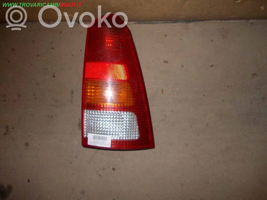 Rear/tail lights   1070833,1070833