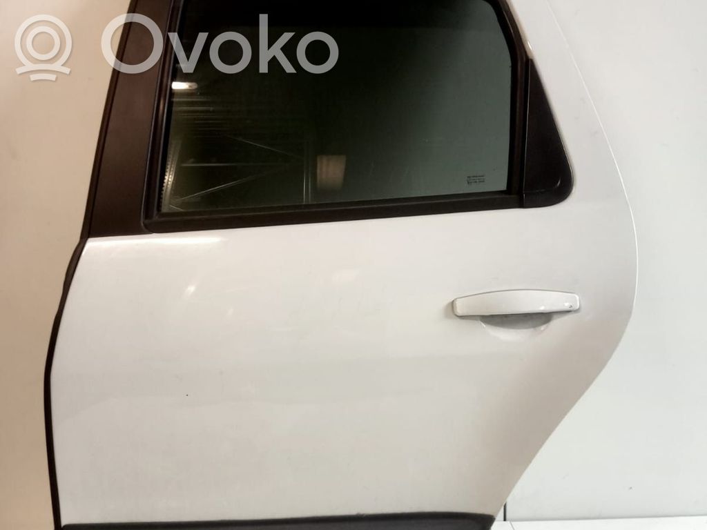 Dacia Duster Galinės durys 